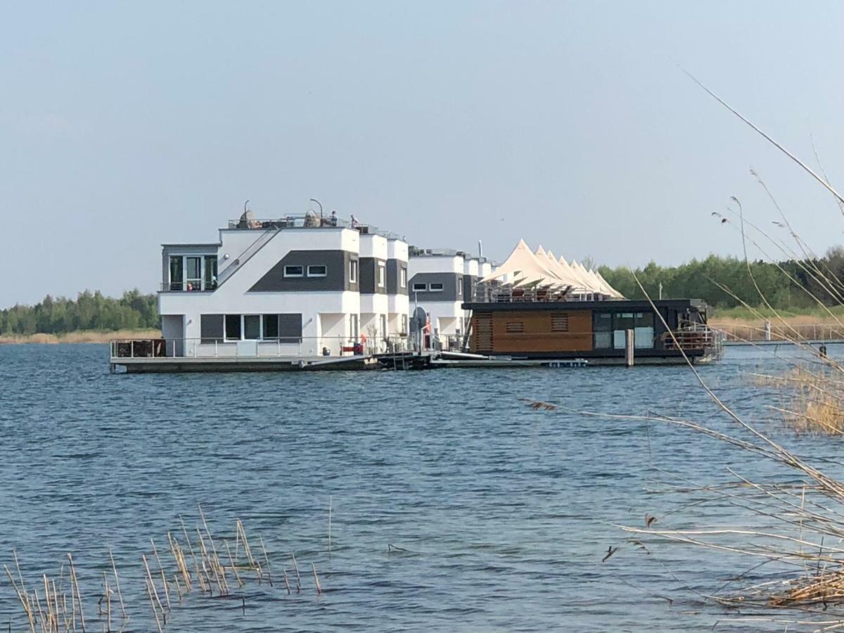 Hotel en barco Hausboot Harmonie *